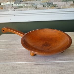Munising‎ MCM 3 Footed Wooden Shallow Bowl with Handle Brown Vintage